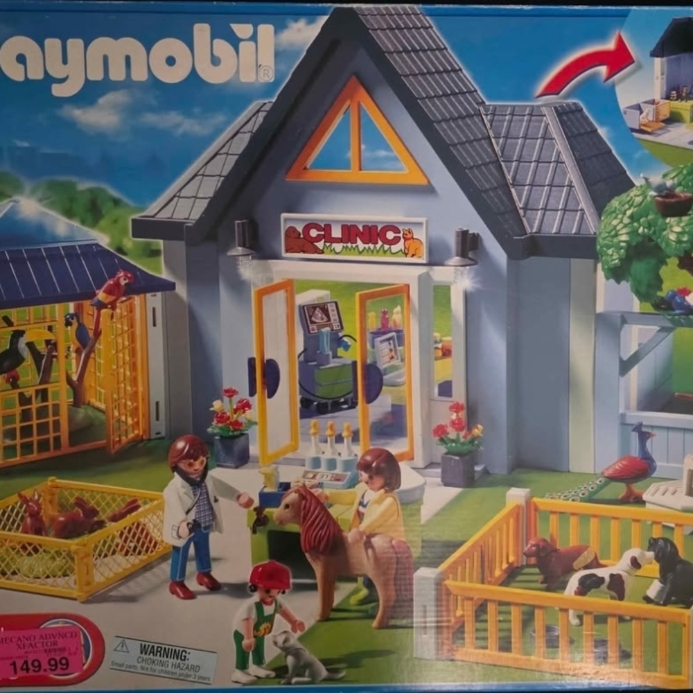 Playmobil 4343 Animal Vet Veterinary Animal Hospital Clinic Nursery - New in Box